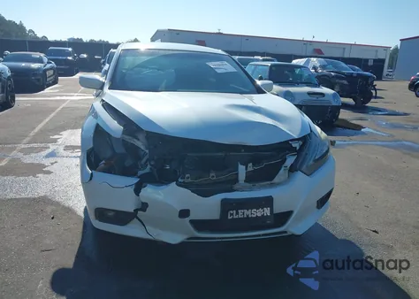 2017 Nissan Altima 2.5 Sr из США, поврежденный, VIN 1N4AL3AP7HC221054